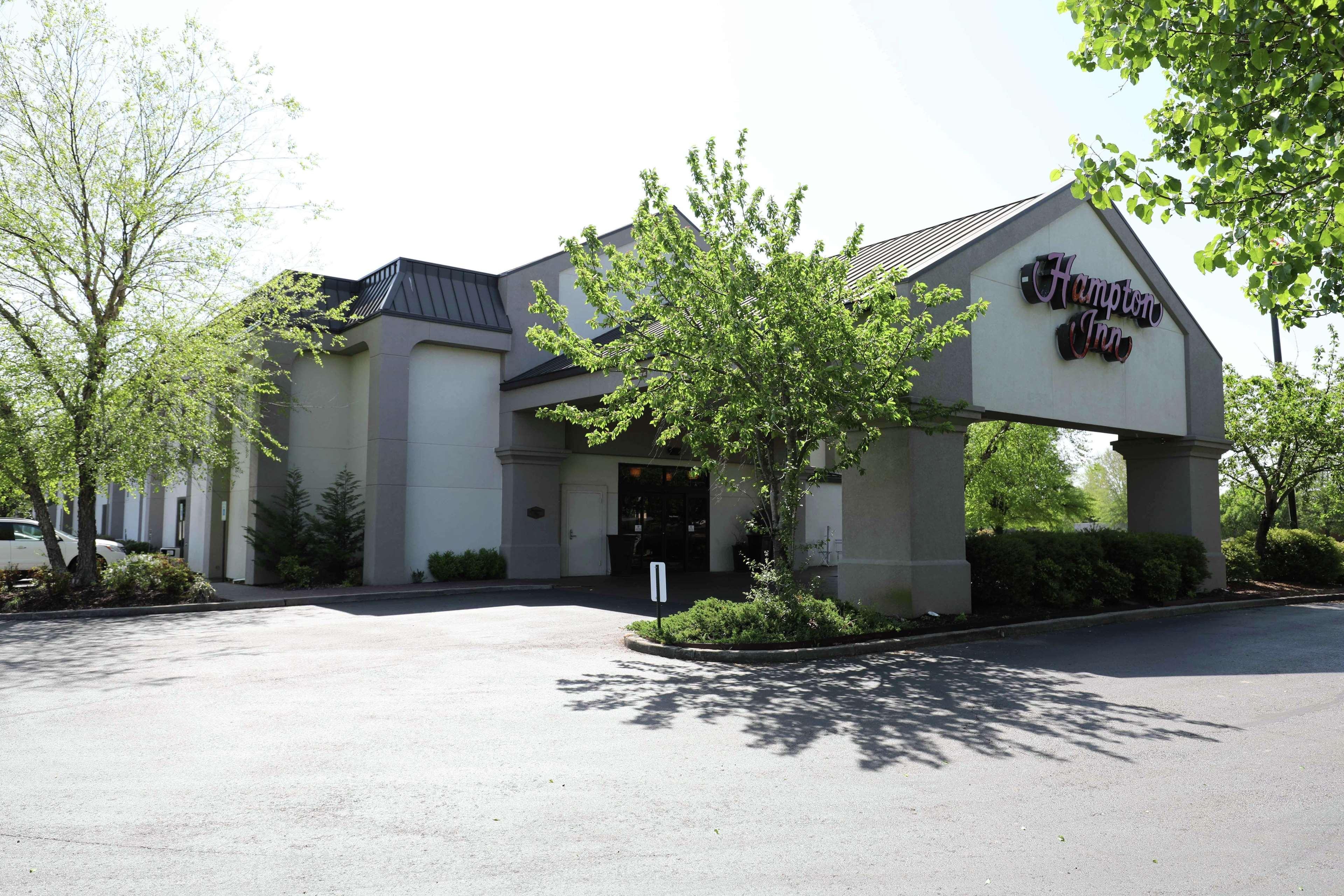 Hampton Inn Dyersburg Exterior photo