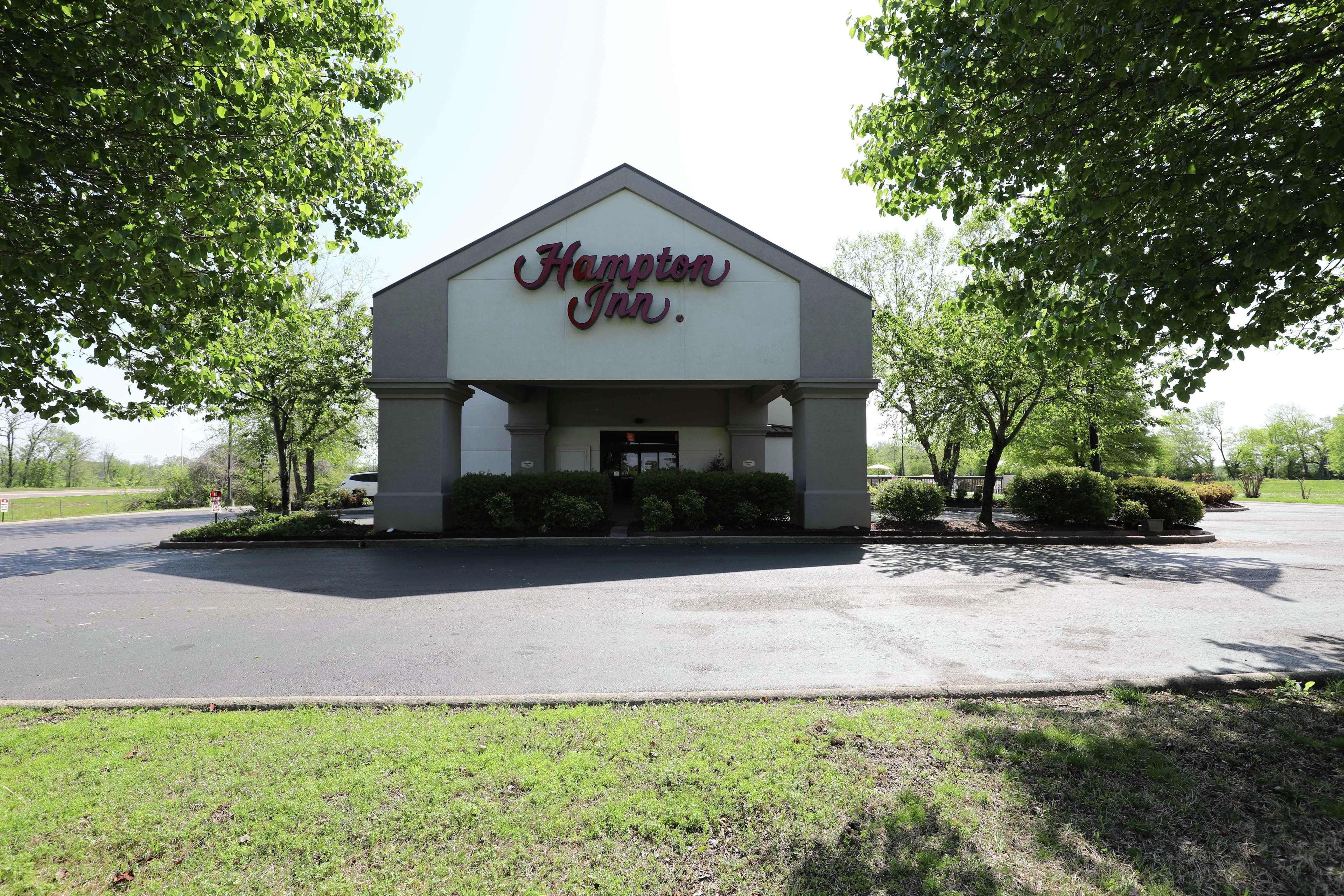 Hampton Inn Dyersburg Exterior photo