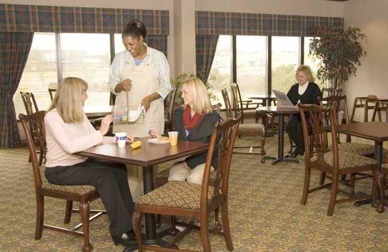 Hampton Inn Dyersburg Restaurant photo